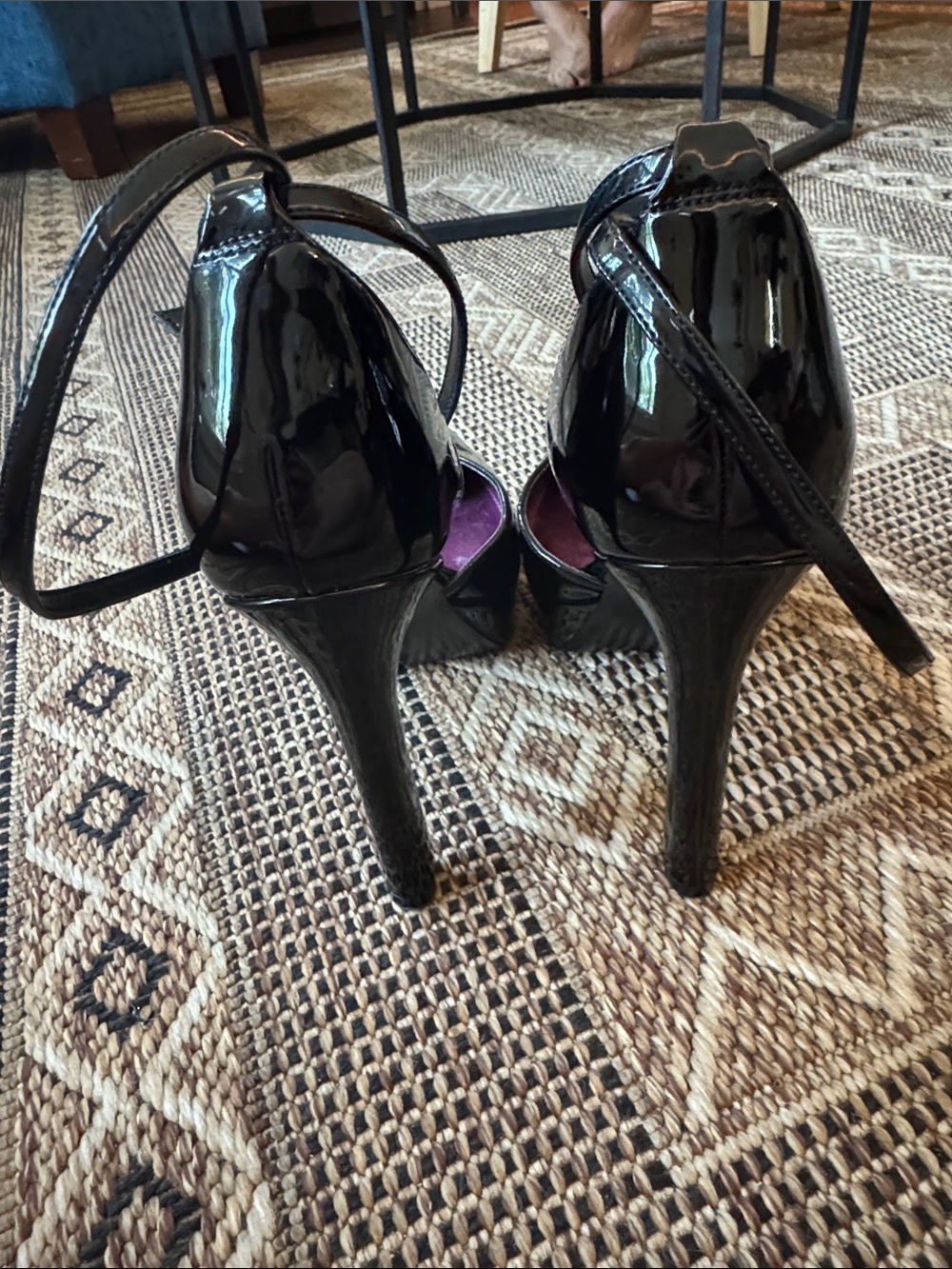 NINE WEST Linda Patent Leather Platform Pump Black Pointed Toe Heels Size 8 - Picture 5 of 6